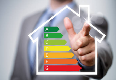 Efficienza e sufficienza energetica con una esplosione delle rinnovabili